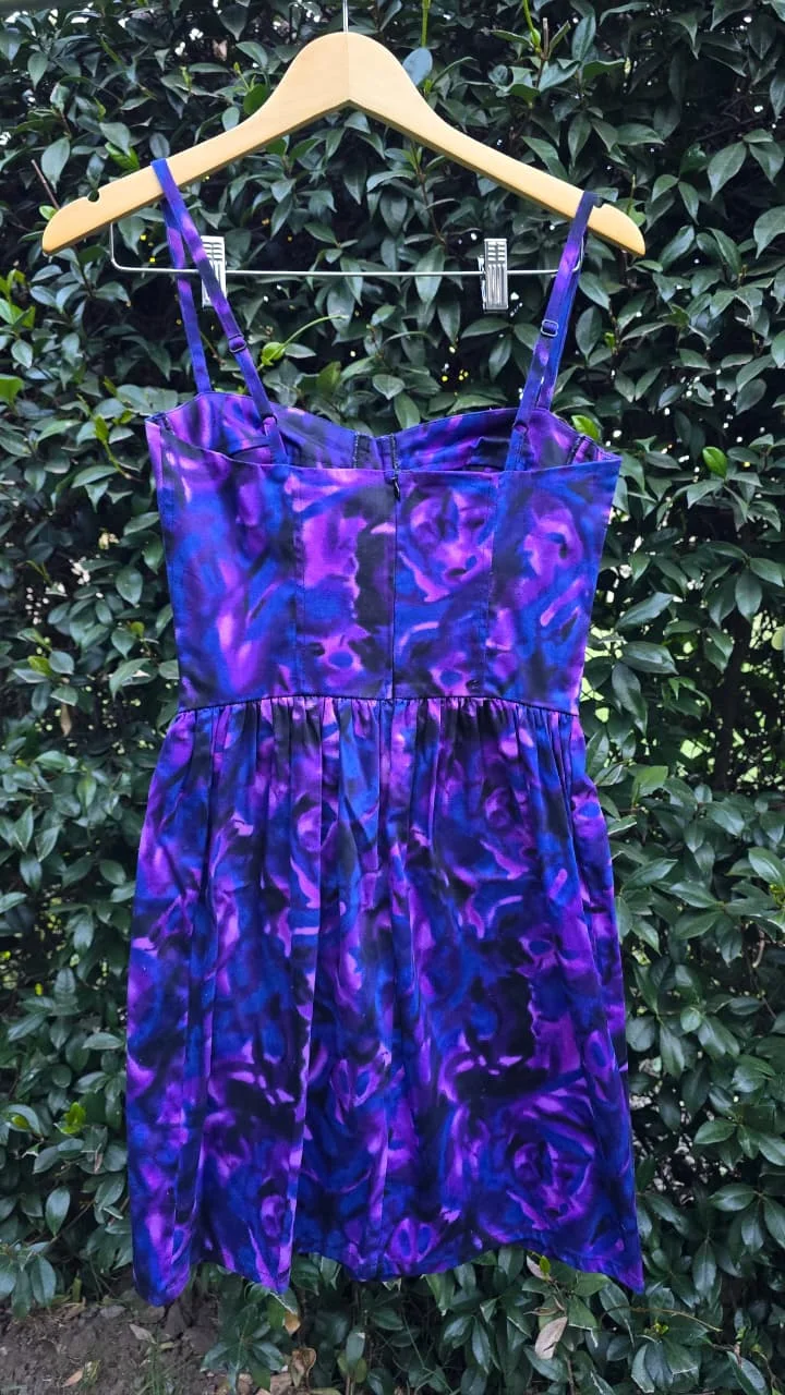 Vestido azul y violeta