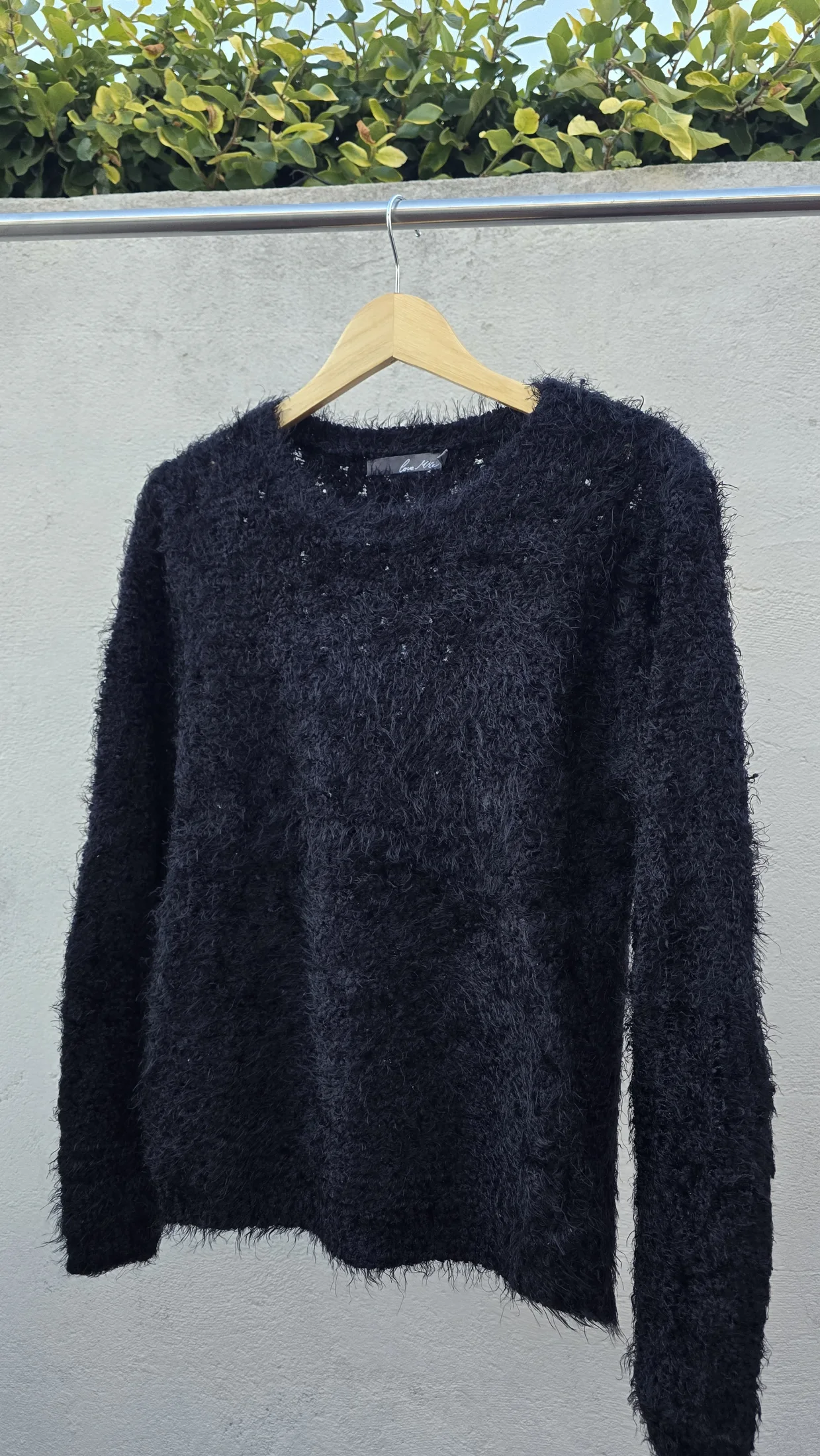 Sweater peludito calado