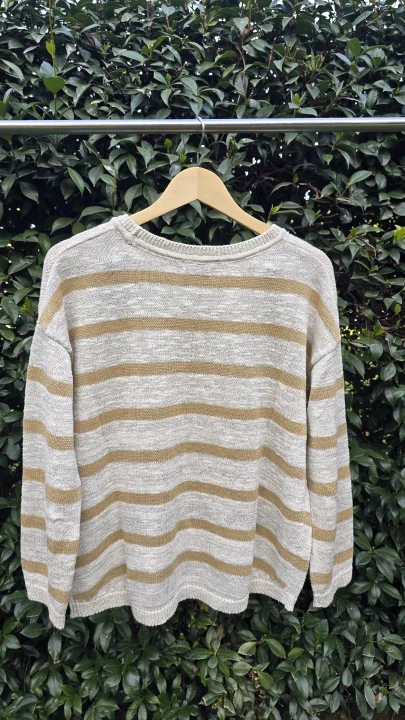 Buzito rayado beige