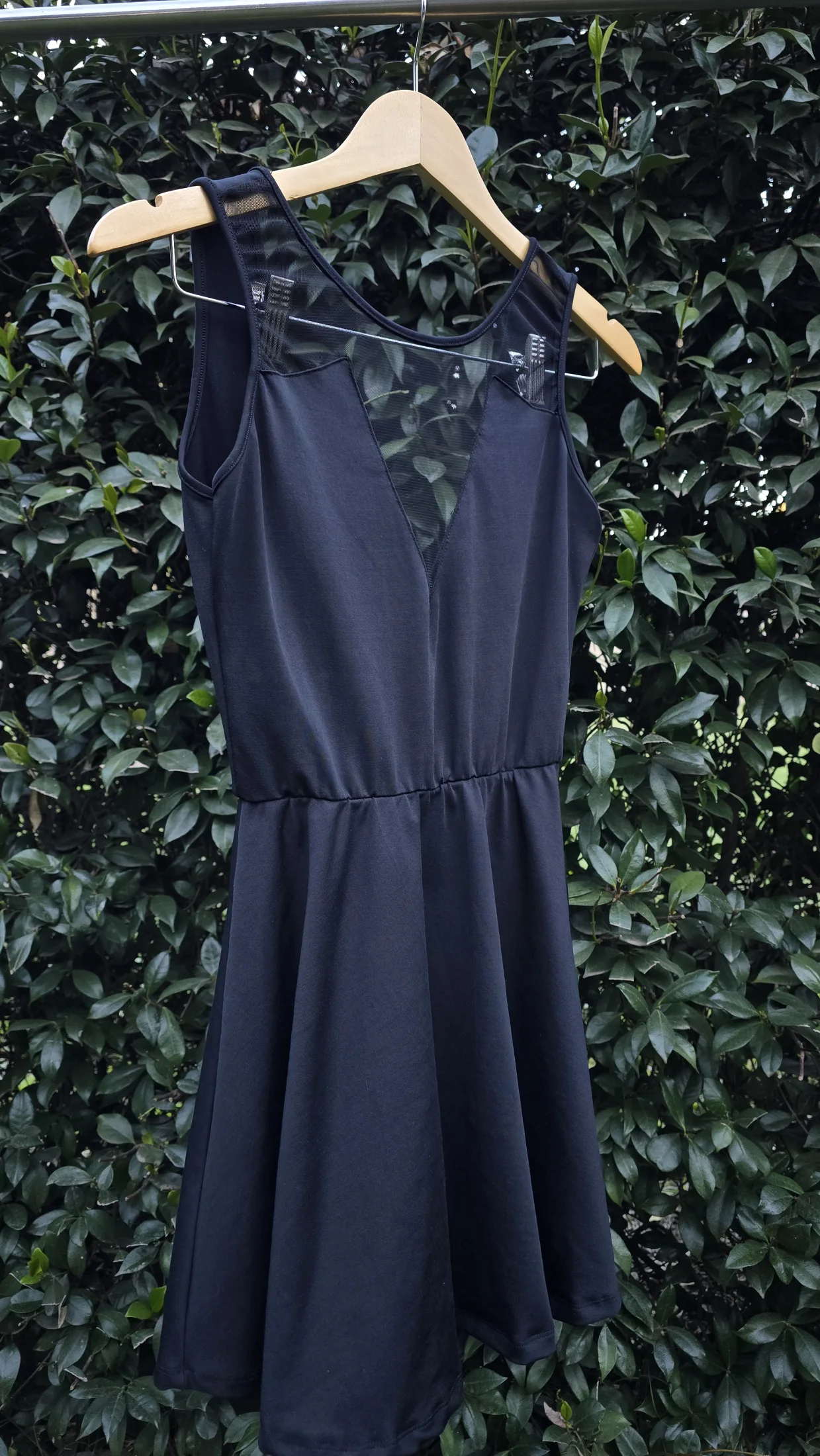 Vestido negro tul combinado