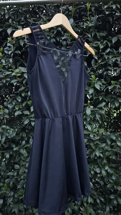 Vestido negro tul combinado