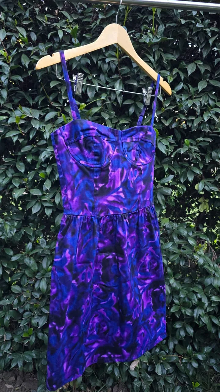 Vestido azul y violeta