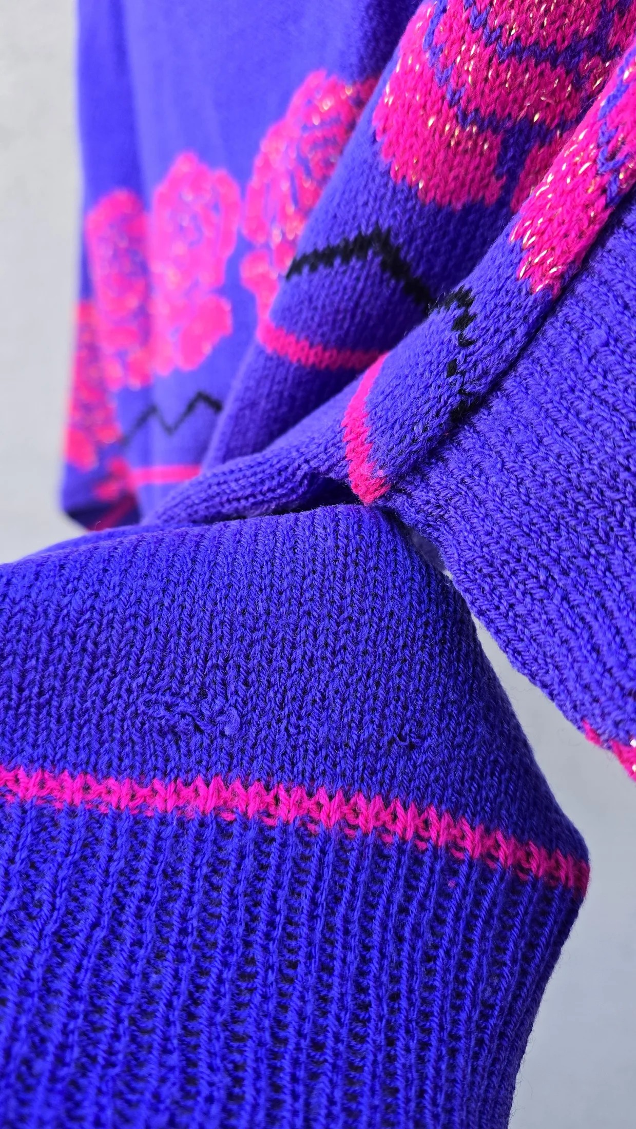 Sweater rosas
