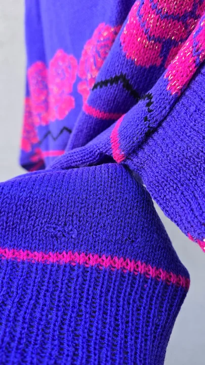 Sweater rosas