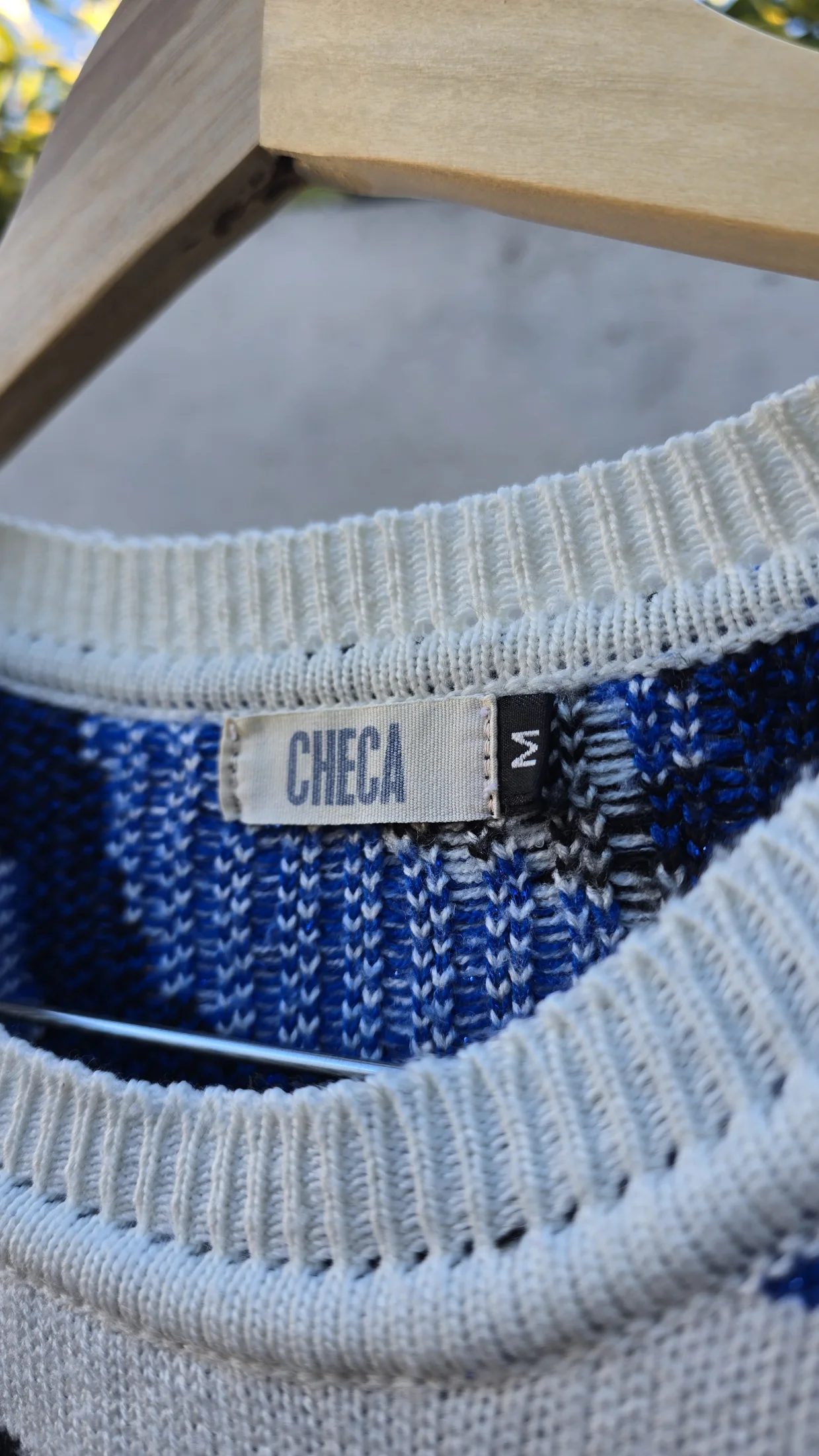 Sweater Checa